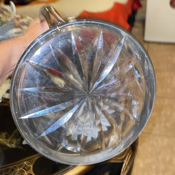 BX51 American Brilliant Period 10" T Cut Glass Pitcher Daisy Flowers and Leaves - Picture 4 of 5